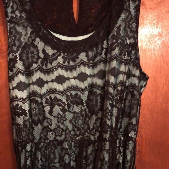 Turquoise & black lace overlay juniors xl dress. - Picture 6 of 10